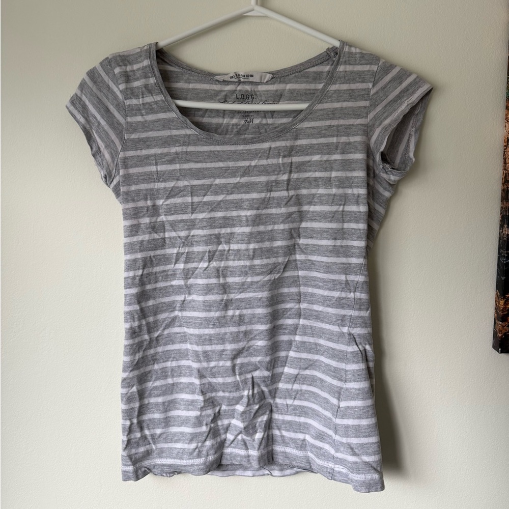 H&M vintage striped l.o.g.g tshirt aesthetic y2k grey shirt flattering fitted